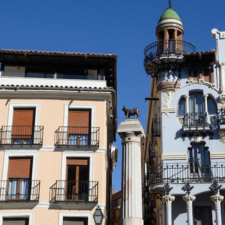 Apartamentos Plaza Del Torico Teruel Buitenkant foto