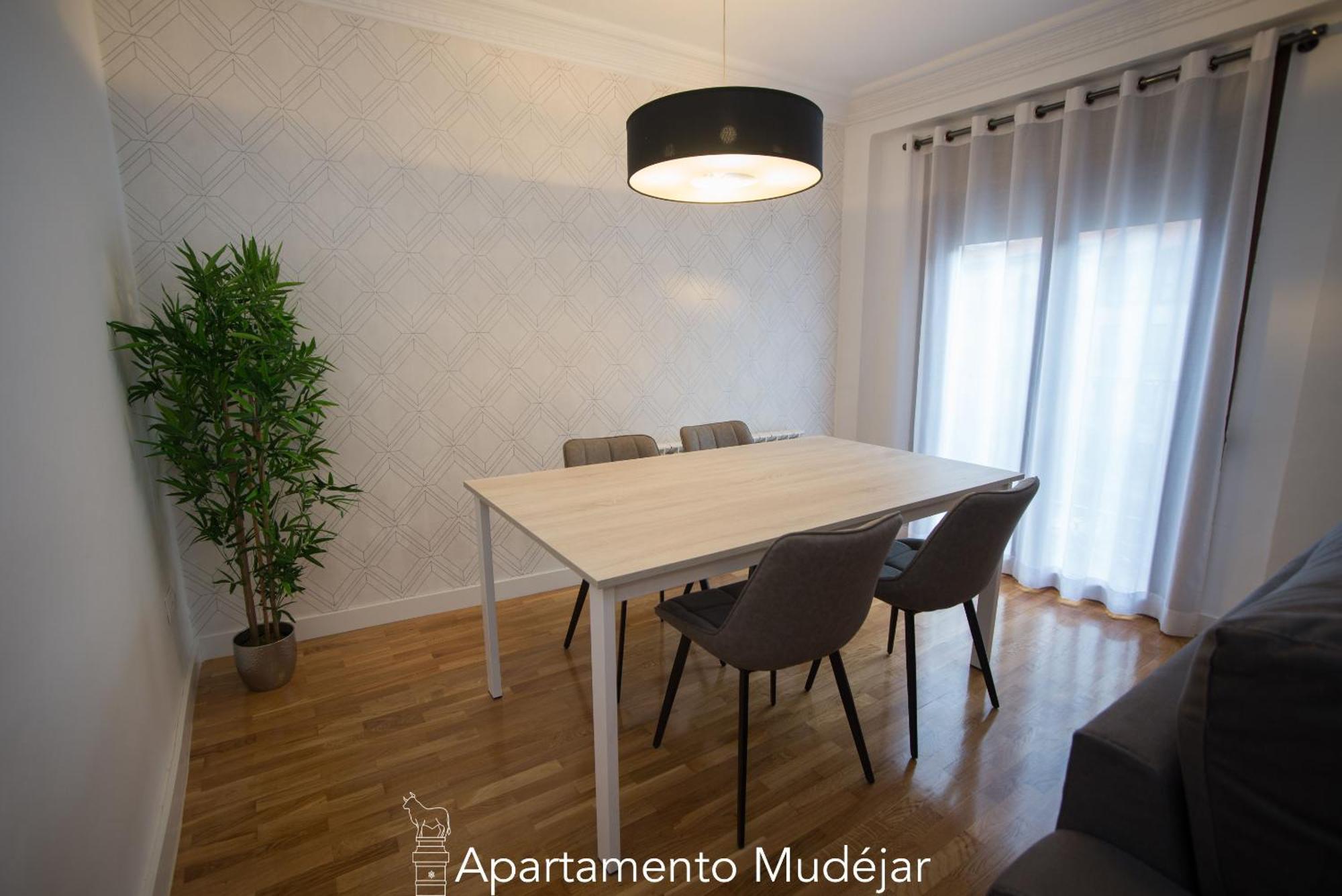 Apartamentos Plaza Del Torico Teruel Kamer foto