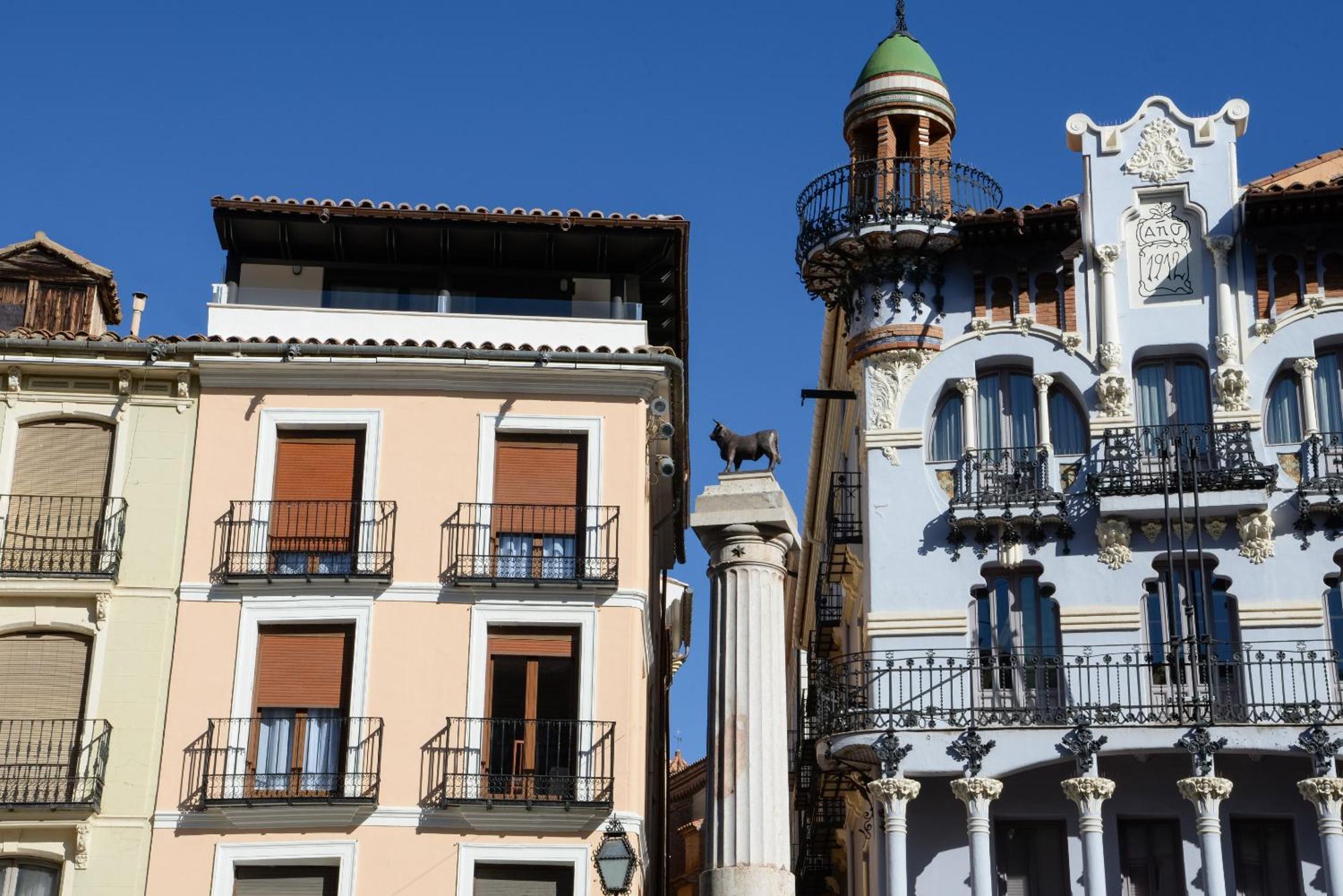 Apartamentos Plaza Del Torico Teruel Buitenkant foto