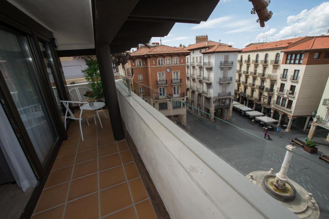 Apartamentos Plaza Del Torico Teruel Buitenkant foto